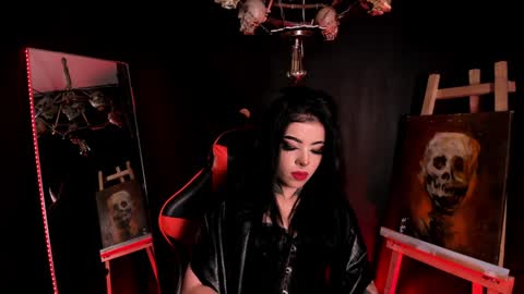 Snapshot of laurenrousexx chatting on 12-28-24, 08:05 LAUREN INDEPENDENT MODEL HELP ME REACH 100 LIKES PLS online show from 12-28-24, 08:05