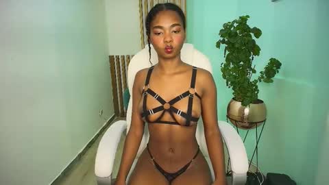 Lauren  online show from 02-21-25, 10:26