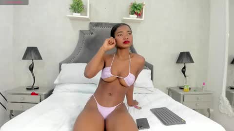 Lauren  online show from 03-08-25, 04:06