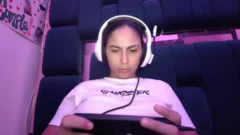 Laurent online show from 12-02-24, 06:41