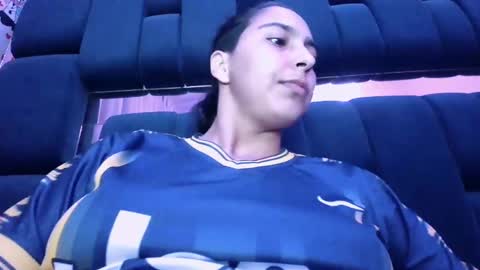 Laurent online show from 01-15-25, 04:25