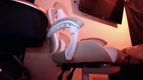 Laurent online show from 02-10-25, 05:03