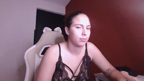 Laurent online show from 02-20-25, 06:06