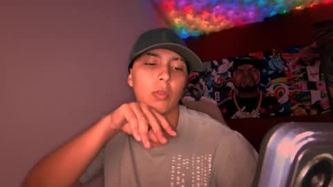 Laurent online show from 09-26-25, 02:04