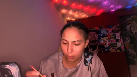 Laurent online show from 09-29-25, 03:11