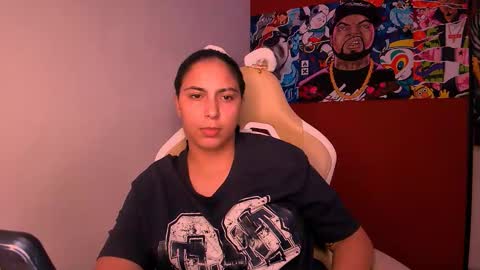 Laurent online show from 10-16-25, 03:07