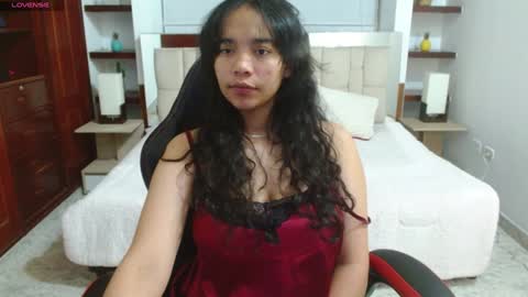 laurent online show from 01-14-25, 03:43