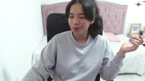 laurent online show from 01-18-25, 08:09