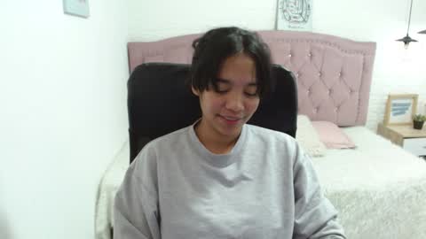 laurent online show from 01-19-25, 02:25