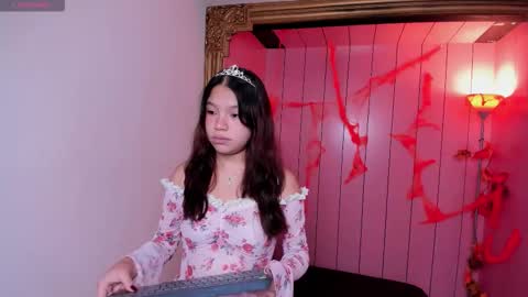 laurent_scott_ online show from 10-29-25, 12:07