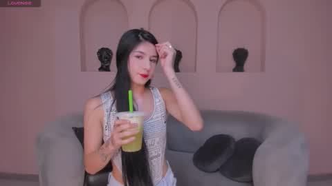 Lau  online show from 09-24-25, 03:32