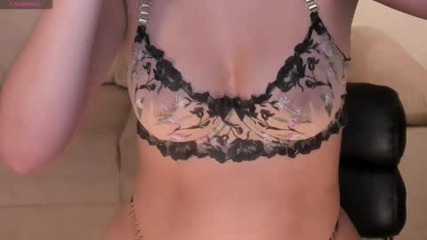 Laurent Rosse  online show from 12-16-25, 07:19