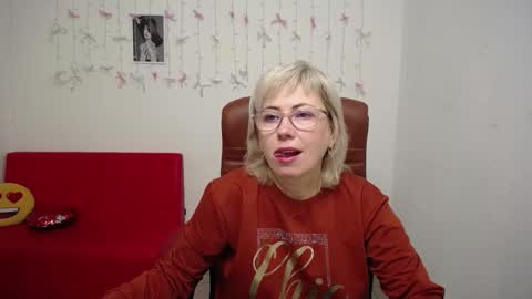 Lauren online show from 01-13-26, 06:08