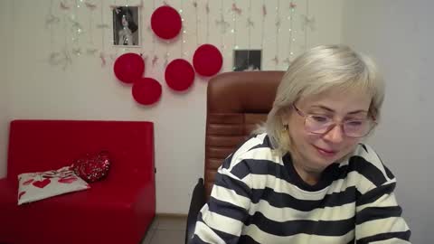 Lauren online show from 01-17-26, 06:29