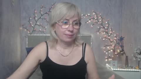 Lauren online show from 04-23-26, 12:29