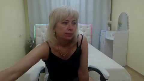 Lauren online show from 07-19-26, 06:50