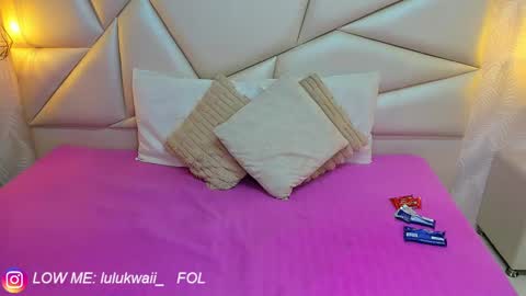 Snapshot of laurettedela_roux chatting on 11-24-25, 11:43 Laurent online show from 11-24-25, 11:43