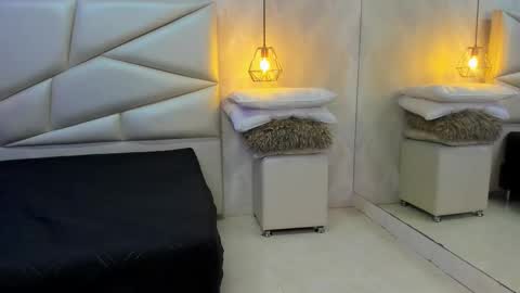 Snapshot of laurettedela_roux chatting on 12-16-25, 11:26 Laurent online show from 12-16-25, 11:26