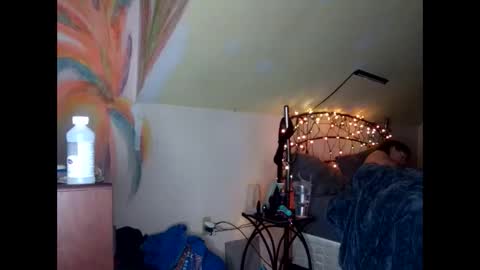 Lauren online show from 03-05-25, 10:21