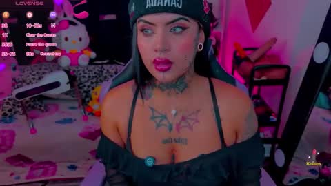 lauri online show from 06-11-26, 02:11