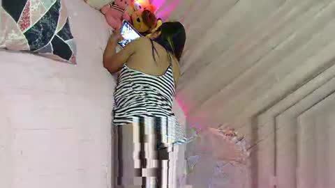 Snapshot of laurice_hooter69 chatting on 09-20-25, 01:56 Dallas Hooter Edmonson online show from 09-20-25, 01:56