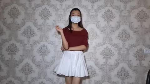 Snapshot of laurideklerk chatting on 03-12-26, 10:10 Hannah online show from 03-12-26, 10:10