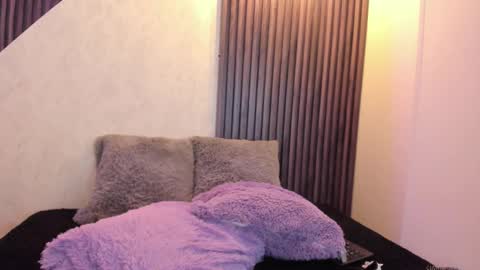 Lau online show from 02-11-25, 06:44