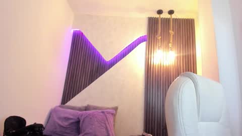 Lau online show from 02-19-25, 02:34