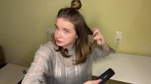 Bella online show from 02-27-26, 05:18