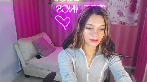 Laurita  online show from 12-28-24, 08:04