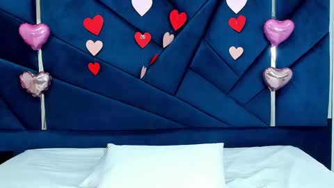 Snapshot of lauryjonson_ chatting on 02-11-25, 05:07 LauryJonson online show from 02-11-25, 05:07