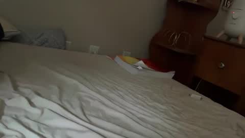 lausfavorite online show from 09-28-25, 09:31