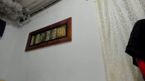 Lauu G online show from 04-08-26, 10:59