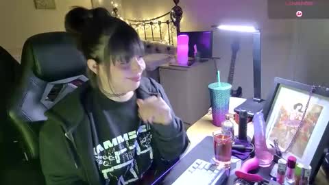 Lavenderrzz online show from 01-31-26, 08:29