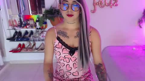 Snapshot of laveneno_ortiz07 chatting on 12-03-24, 11:24 Cristina online show from 12-03-24, 11:24