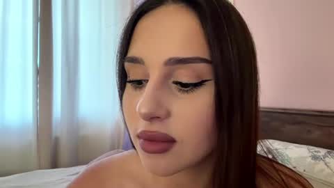 Leyla online show from 07-14-26, 04:02
