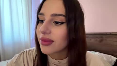 Leyla online show from 07-17-26, 02:34
