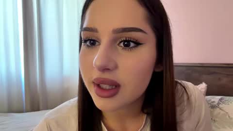 Leyla online show from 07-18-26, 02:32