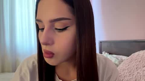 Leyla online show from 07-19-26, 02:43