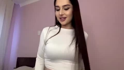 Leyla online show from 07-28-26, 04:39