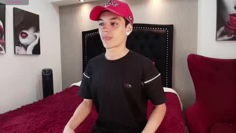 Mike online show from 03-08-25, 01:47