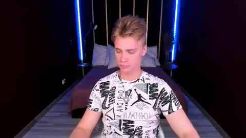 Lawrence online show from 10-06-25, 10:23