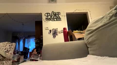 Snapshot of lawrencegreg106 chatting on 11-18-25, 09:30 lawrencegreg106 online show from 11-18-25, 09:30