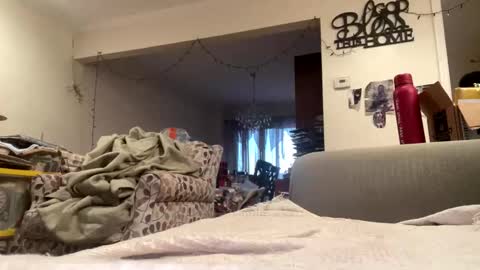 Snapshot of lawrencegreg106 chatting on 11-28-25, 09:39 lawrencegreg106 online show from 11-28-25, 09:39