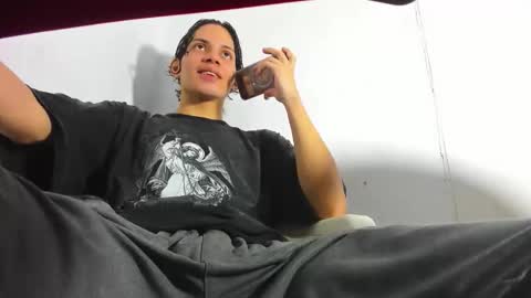 ZAmbrano online show from 09-19-25, 10:21