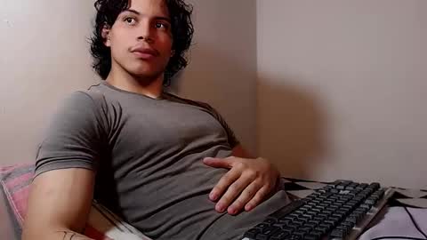 ZAmbrano online show from 04-20-26, 05:21