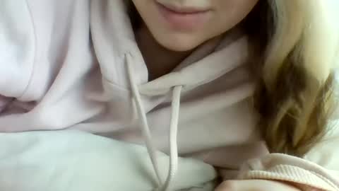 layannalea online show from 12-13-24, 08:26