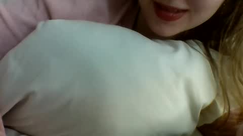 layannalea online show from 01-08-25, 11:30