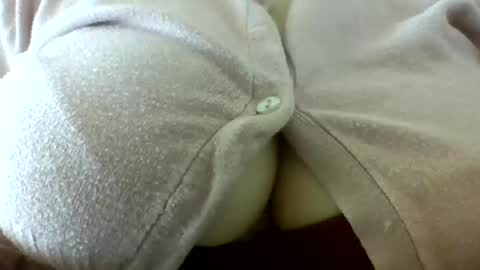 layannalea online show from 04-26-26, 08:06