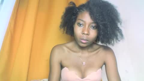 layannek online show from 10-08-25, 07:11